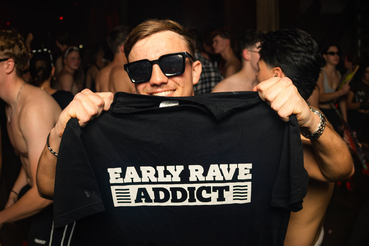 Loading... just a sec